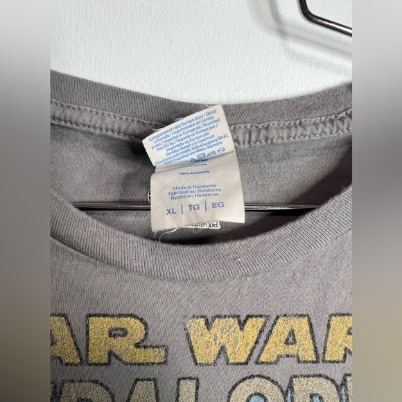 Star Wars The Mandolorian Graphic Tee - Picture 2 of 3